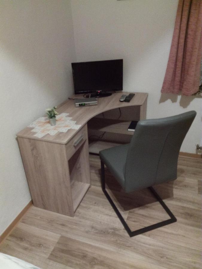 Am Muehlteich Hotel Taltitz Bagian luar foto